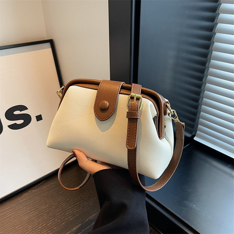 High-End Women's Messenger Bag with Niche Design