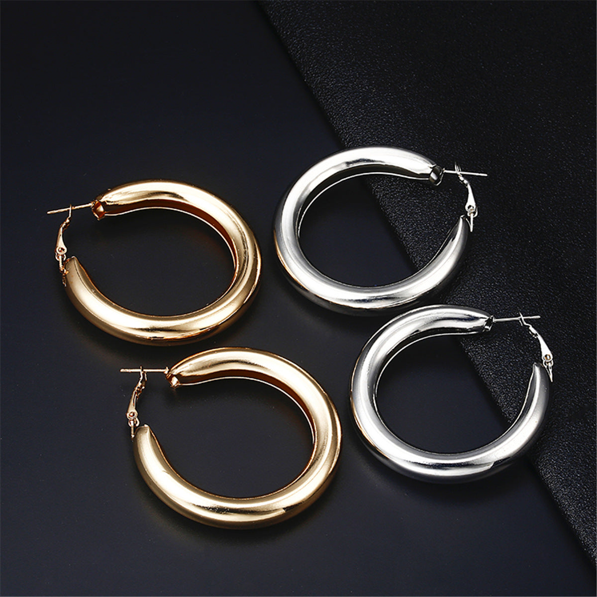 Round Alloy Earrings - Minimalist Design