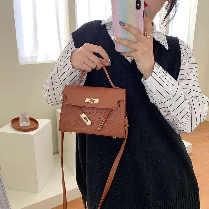 Trendy Minimalist Women's Shoulder Handbag 2020