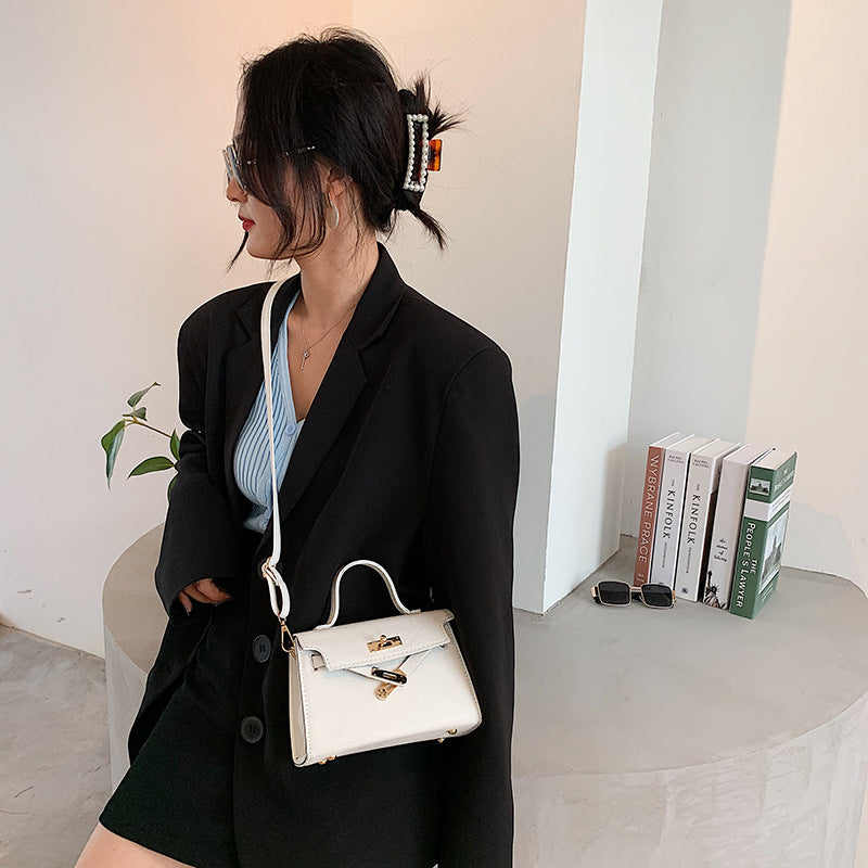Trendy Minimalist Women's Shoulder Handbag 2020