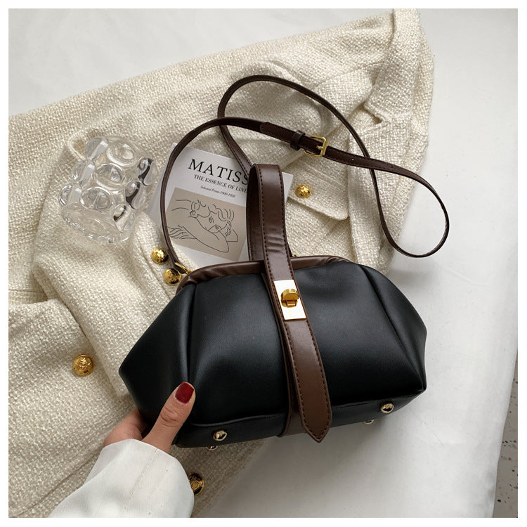 Versatile Retro Fashion Diagonal Bag