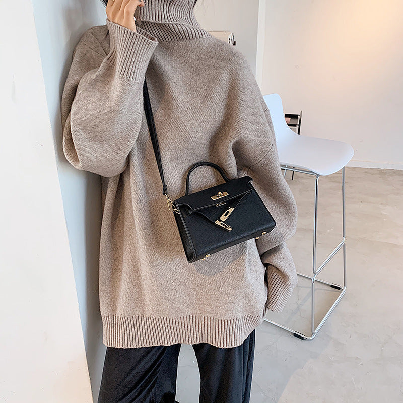 Trendy Minimalist Women's Shoulder Handbag 2020