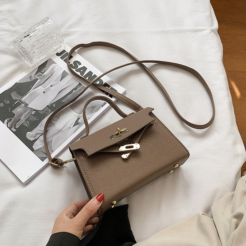 Trendy Minimalist Women's Shoulder Handbag 2020