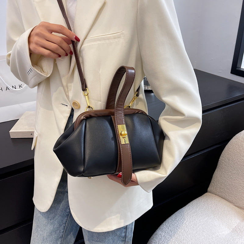 Versatile Retro Fashion Diagonal Bag
