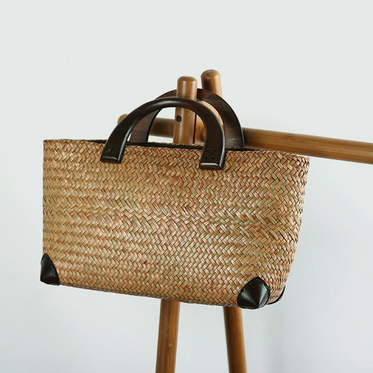 2024 Popular Woven Straw Tote Bag with Wooden Handle