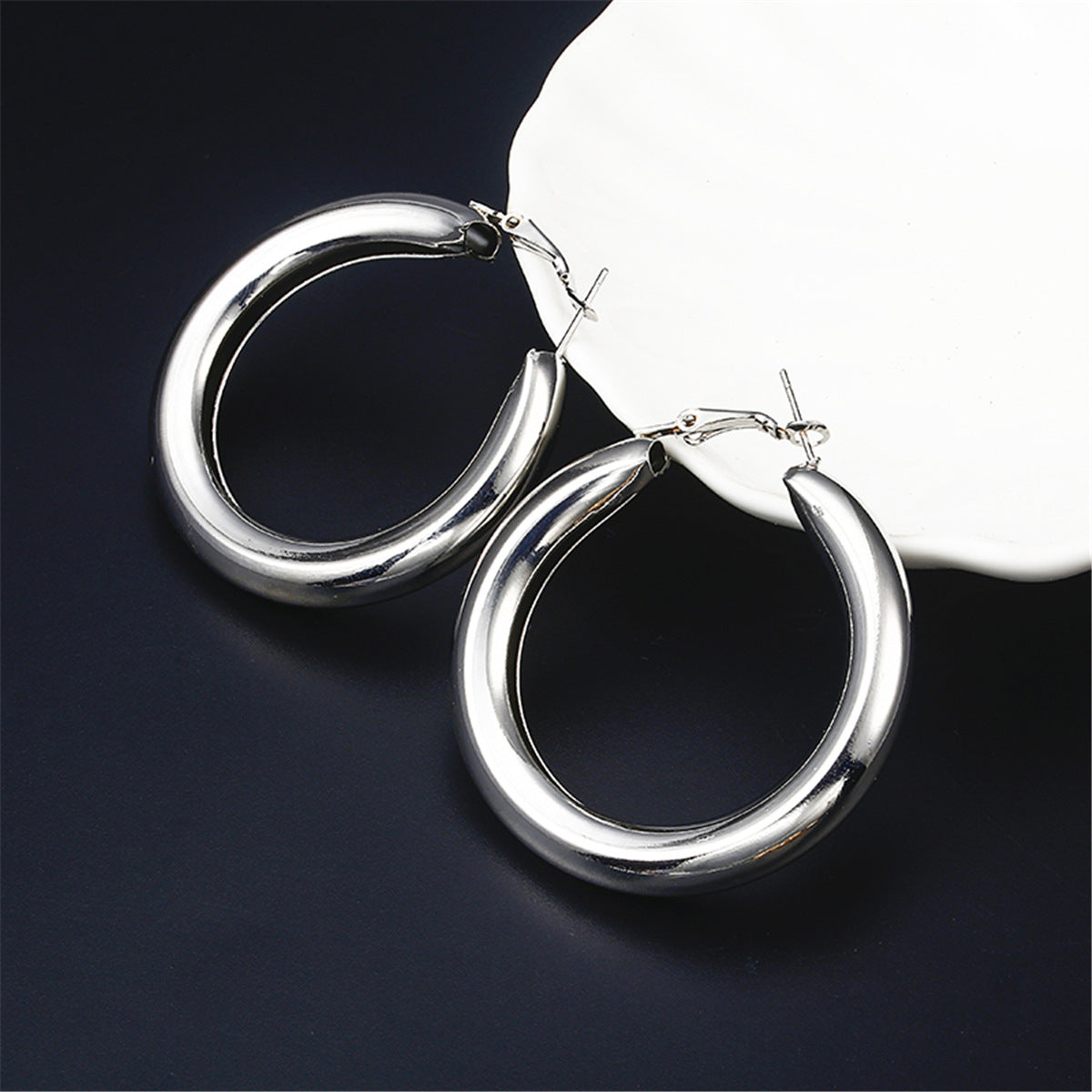Round Alloy Earrings - Minimalist Design